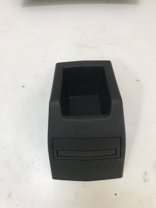 Ceasuri ceas bord scrumiera spate Opel Astra H 93181556