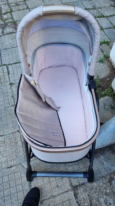 Бебешка количка Peg Perego YPSI Lounge + столче Lounge + изо база