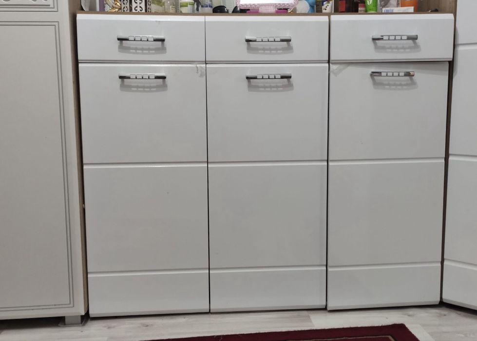 Продам комод в отличном состояние.