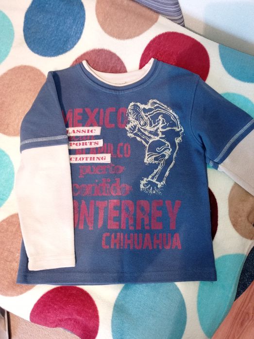 Продам свитшот на мальчика