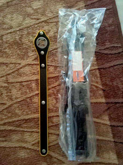 Крик за кола Нов!