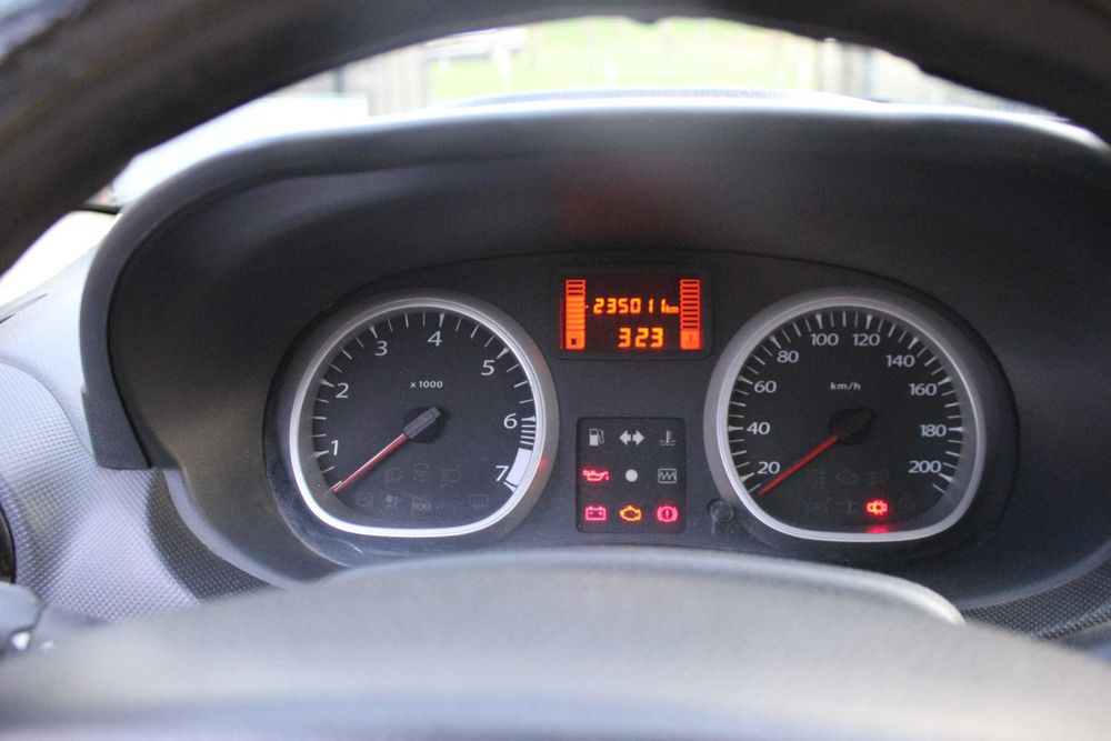 DACIA Duster 2010 — imagine 4
