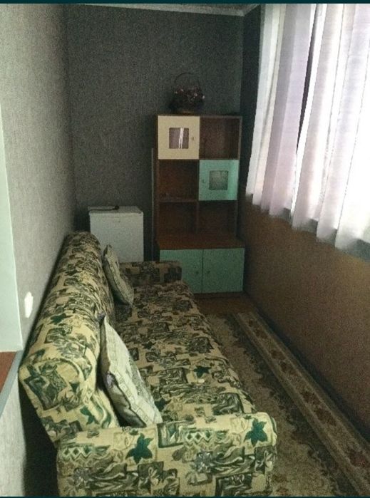 Сдаю посуточно 1кв мкр 9 дом 14