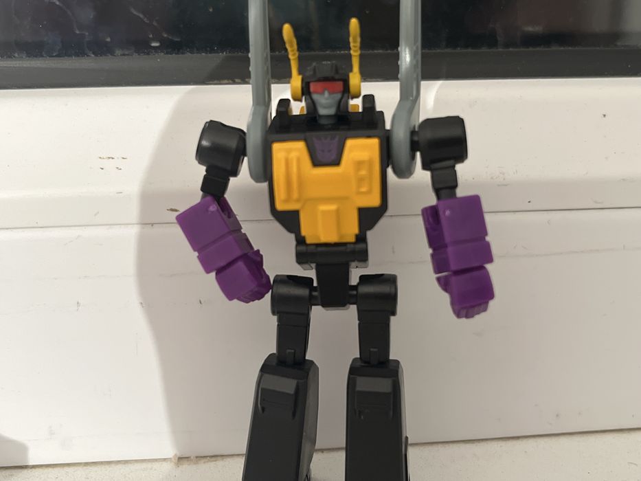 Трансформеры G1 : Саундвейв, Клиффджампер, Кикбэк