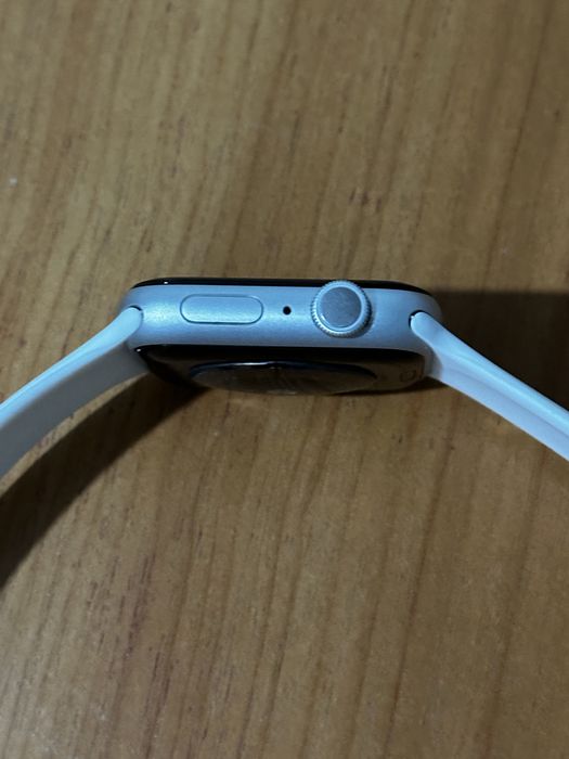 Apple Watch Series 5 Nike silver