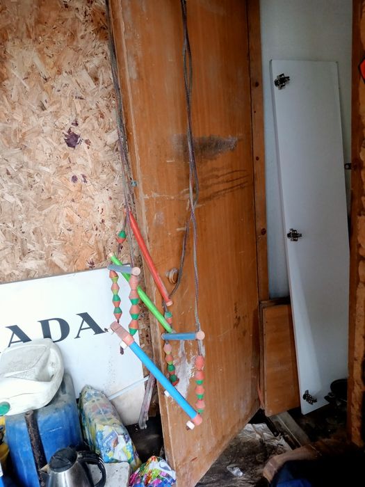 Детские качели.     .