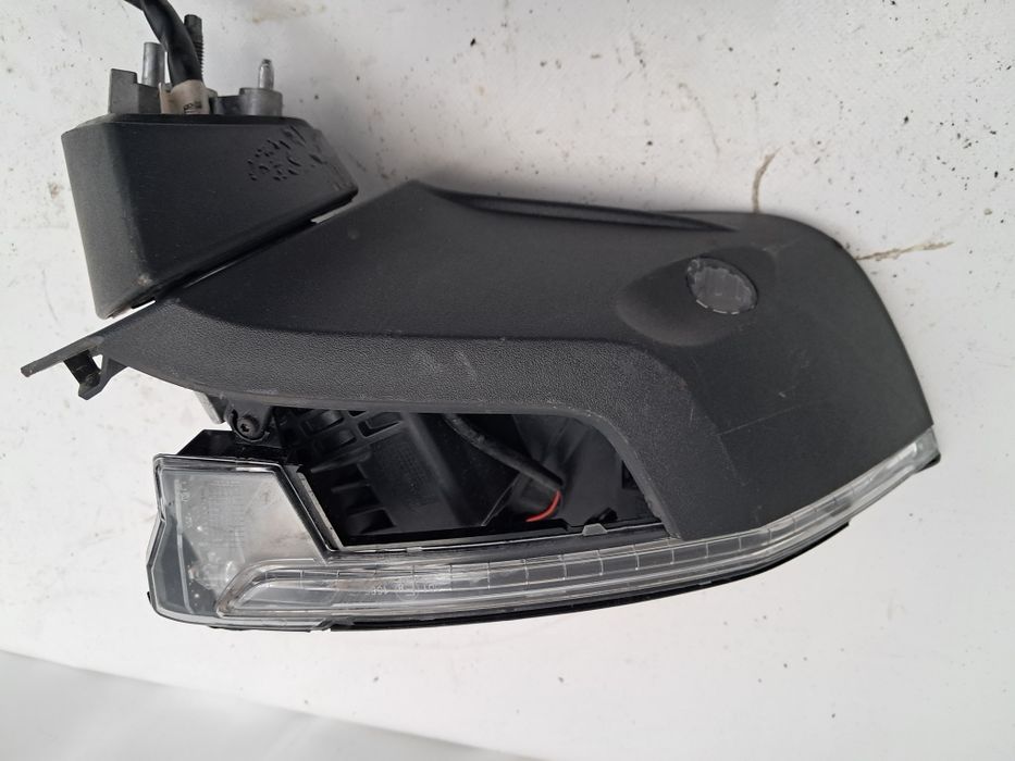 Огледало дясно Seat Ateca