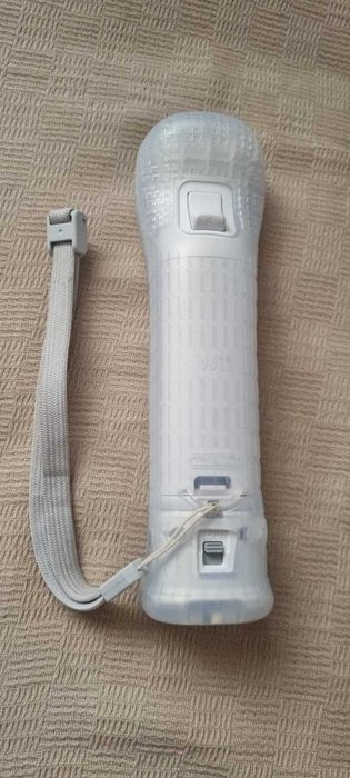Maneta Wii cu modul MotionPlus extern