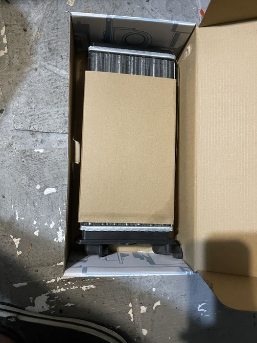 Запчасти на bmw e30