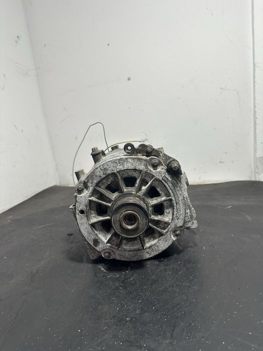 Alternator Mercedes ML 270cdi 2.7 cdi A0001501750 E-Class W210 E220