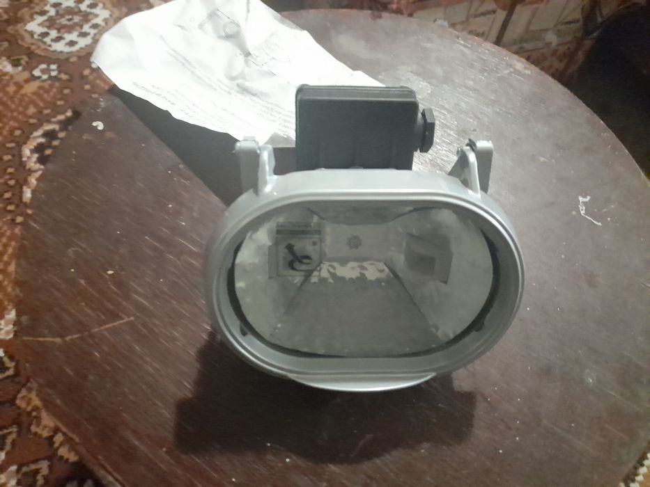 Proiector, lampa cu halogen 150 w