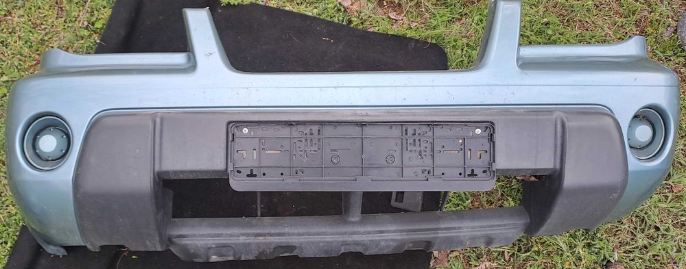 Предна броня и решетка NISSAN X-TRAIL Екс-Трейл 2.5I 165к.с 2003-2007Г