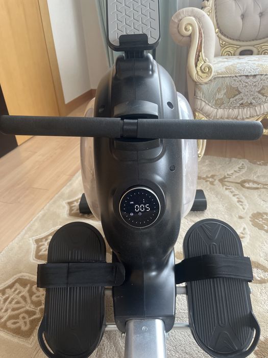 Гребной тренажер