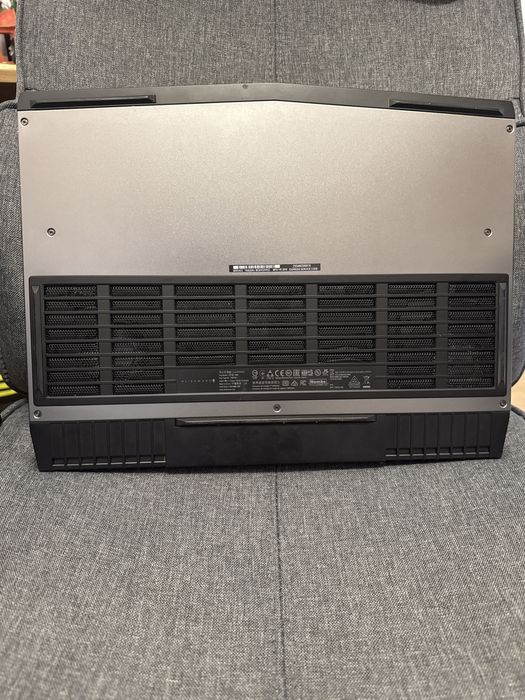 Vand laptop gaming Alienware