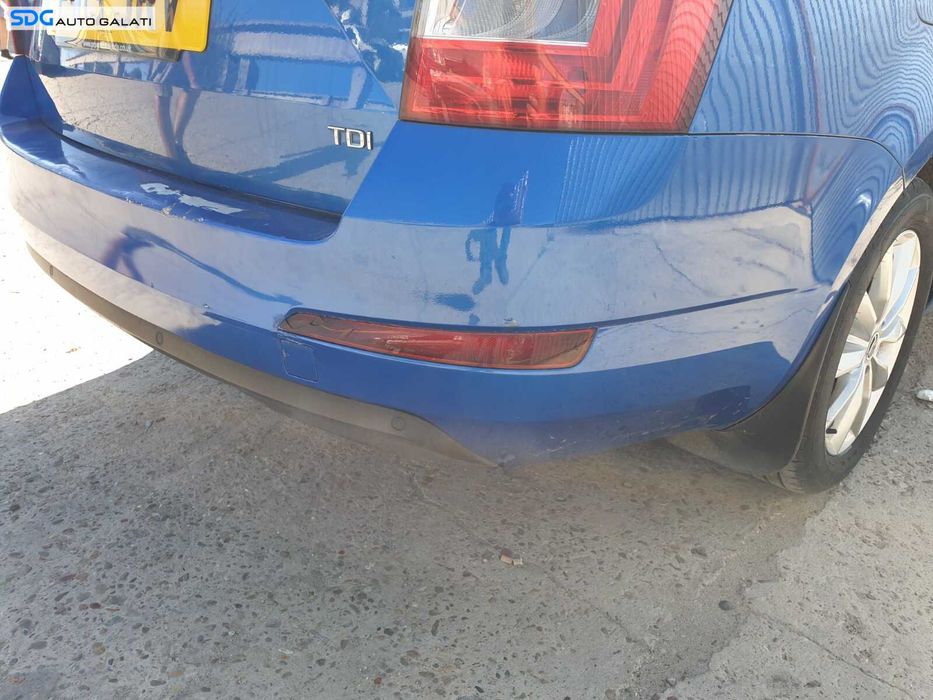Bara Spoiler Spate cu Locas Senzori Parcare Skoda Octavia 3 Break Combi 2013 - 2017 Culoare LF5W 8X8X [C7962]