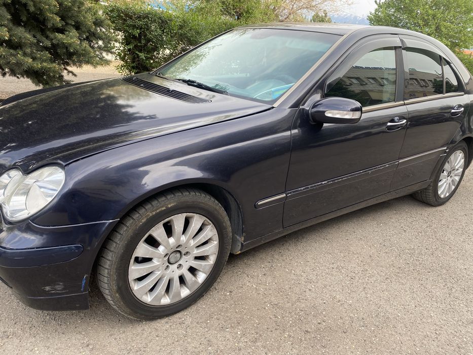 Продам мерседес с 240