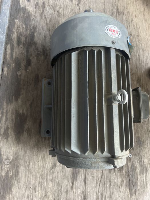 Электродвигатель 7,5 Квт 1500 оборот