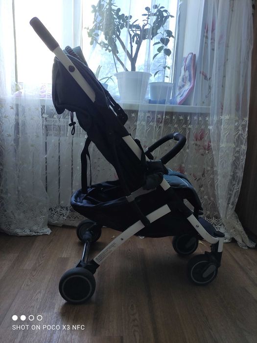 Коляска в отличном состоянии