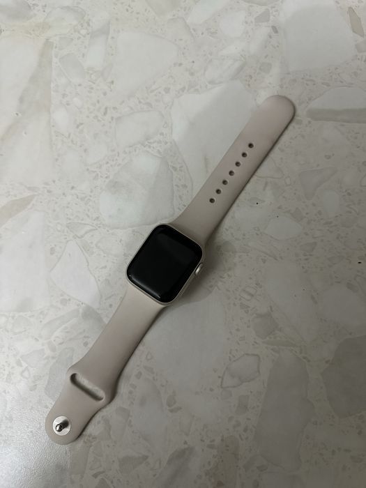 Apple Watch SE 10