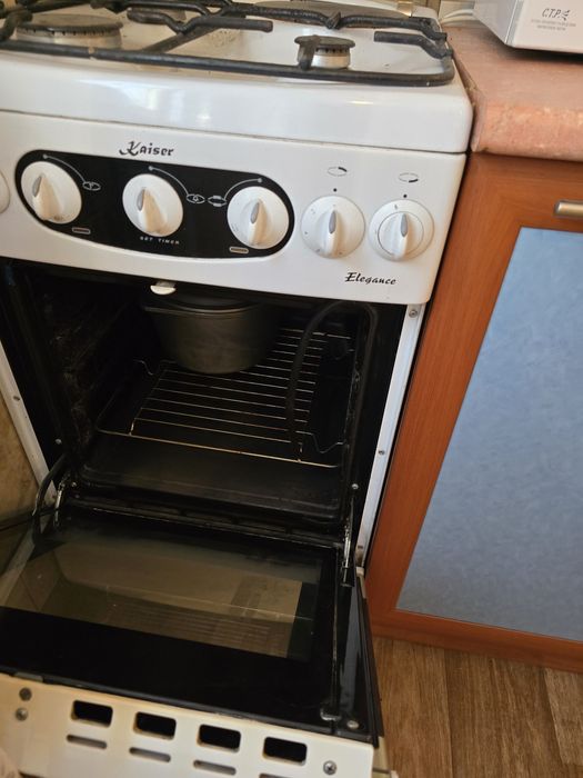 Газовая плита  kaiser