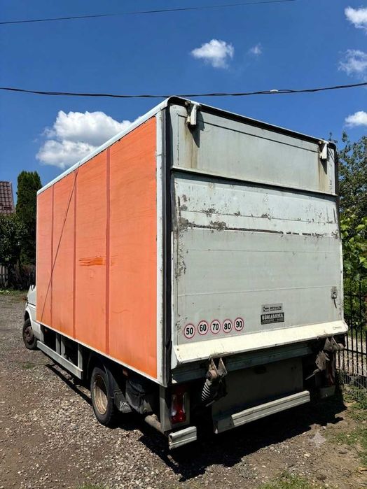 Inchiriez Duba Mercedes Sprinter 3.5t pe zile - Transport Marfa / Mutari