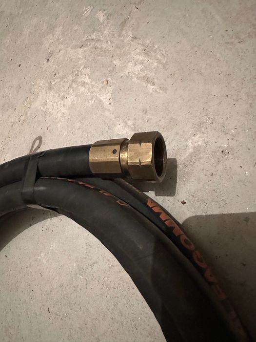 Маркуч за газова колонка