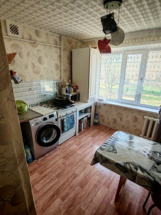 Продам трёхкомнатную квартиру