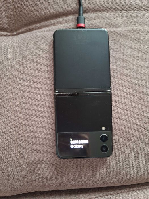 Samsung Galaxy Z Flip