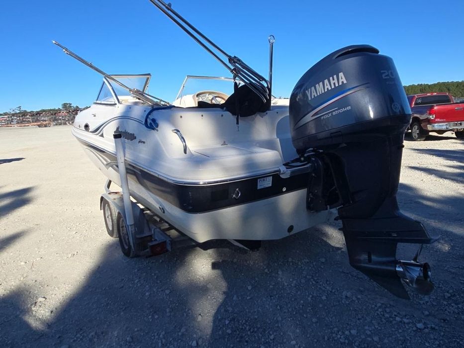 Продаётся Катера Hurricane с мотором Yamaha 200