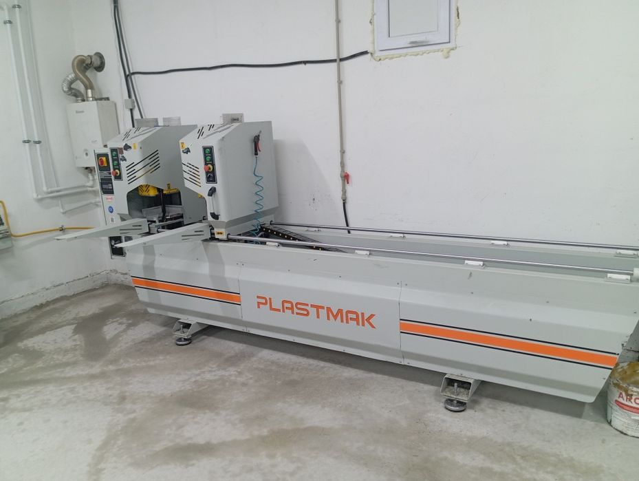 Продам двух головую пайку для окон и двухголовый отрезной станок