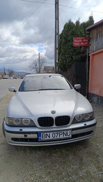 Vând BMW seria 5 520