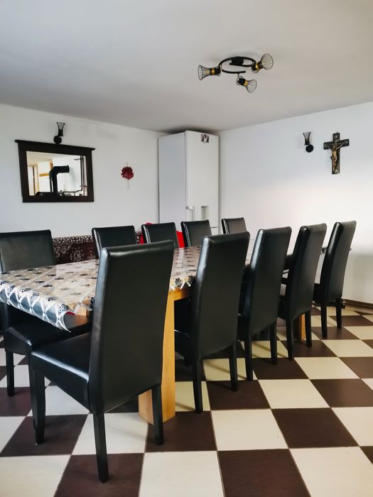 Cabana de inchiriat