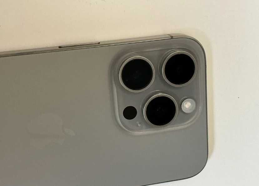 Apple iPhone 15 Pro 128GB Natural Titanium
