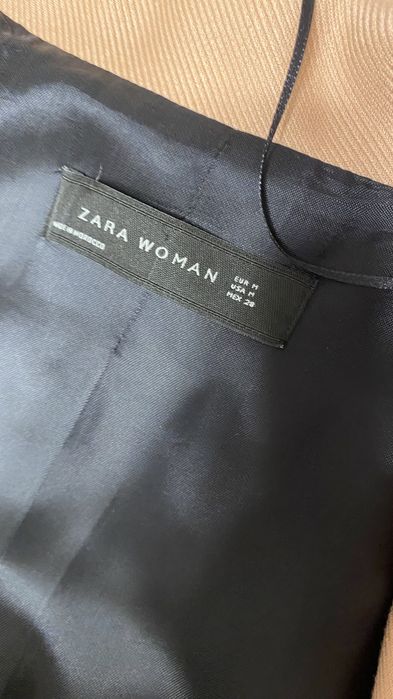 Пальто Zara розовое