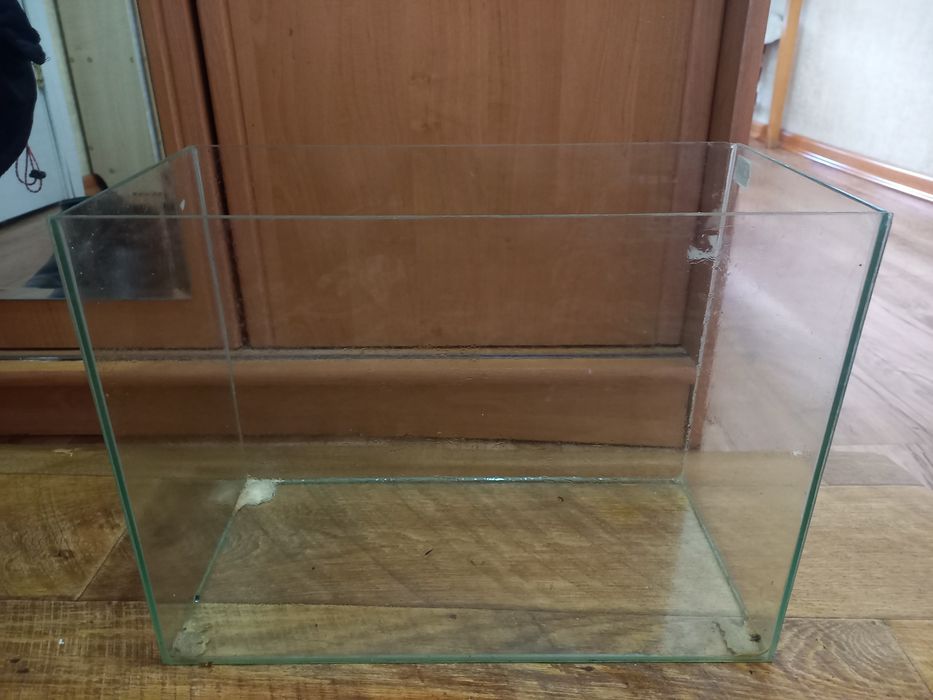 Продам аквариум 32л.