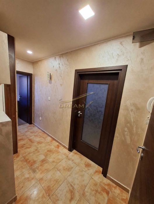 Тристаен апартамент в Тракия под наем! 71900987