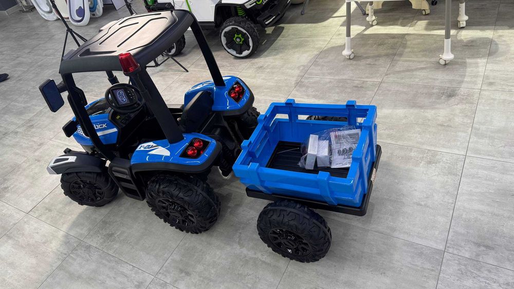 Bolalar mashinasi Traktor siniy traktor dostavka bor