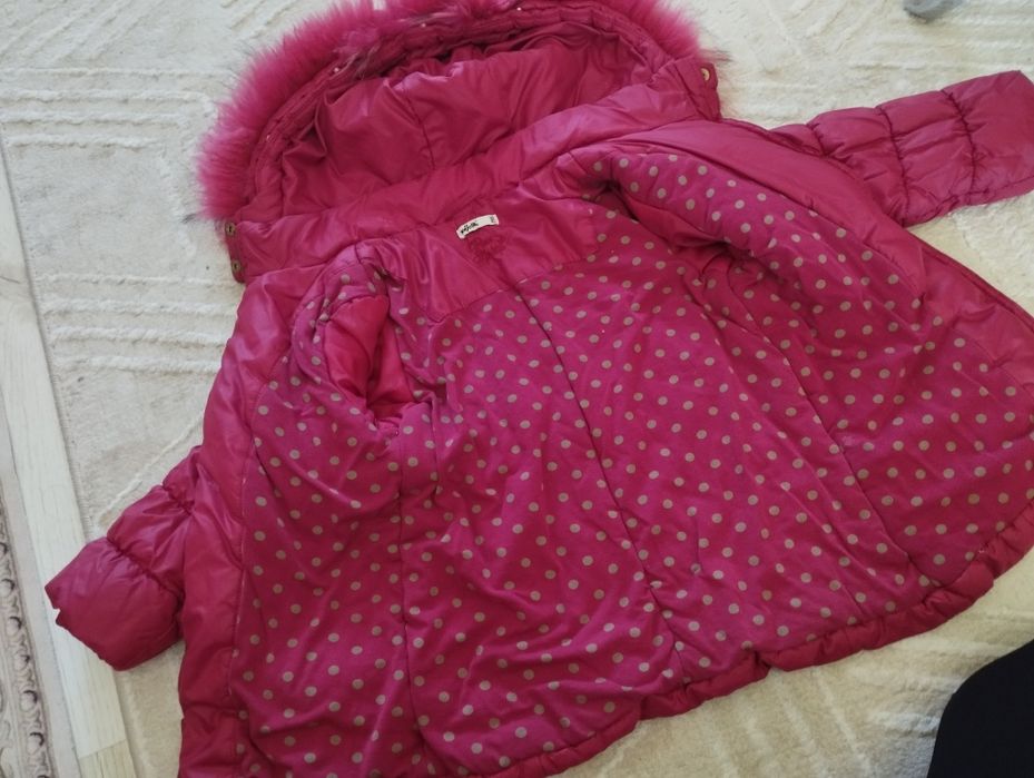 Детско яке 116рр с естествена пух на качулката