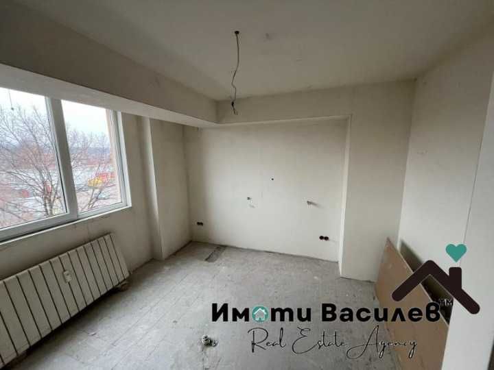 Продава 3-СТАЕН град София, Красна поляна 1