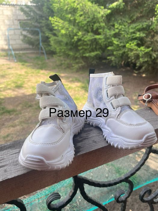 Обувь для девочки, размеры от 25 до 31