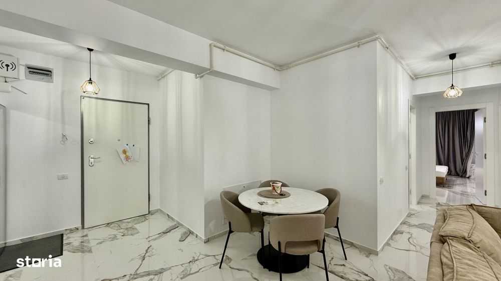 Apartament cu 3 camere si 2 locuri de parcare in Mamaia frontal la MAR