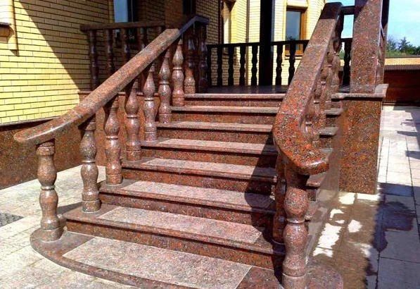 Гранит природный