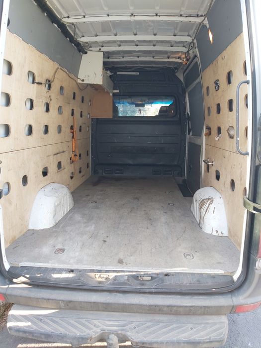 Servicii transport, mutari mobilă, debarasare, evacuare moloz !