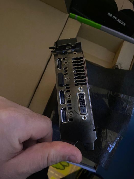 Vand Schimb Placa Video Asus Radeon RX 580 OC 8GB GDDR5. 252-Biti