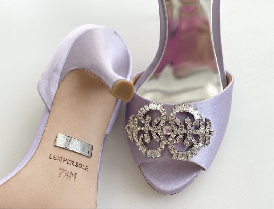NOU - Pantofi Badgley Mischka