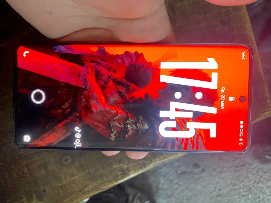 Продам Vivo V40 5G