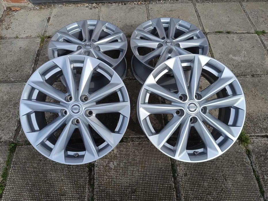 ОРИГИНАЛНИ джанти 17 ' цола 5x114,3 NISSAN QASHQAI J10 J11 / НИСАН 7J ET40 + датчици