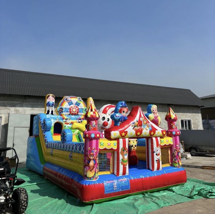 Батут надувной новый