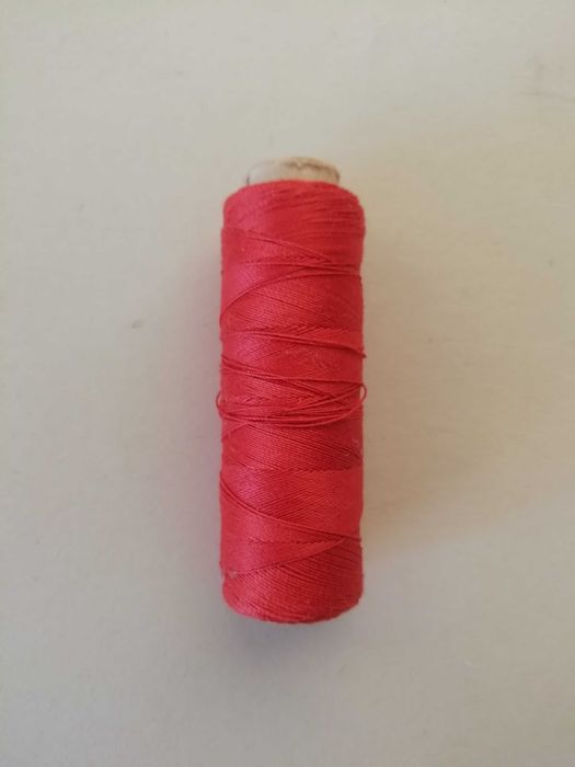 Машинни конци 1000, 300 и 200 м - само по телефон!