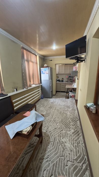 Продается квартира 2/4/4